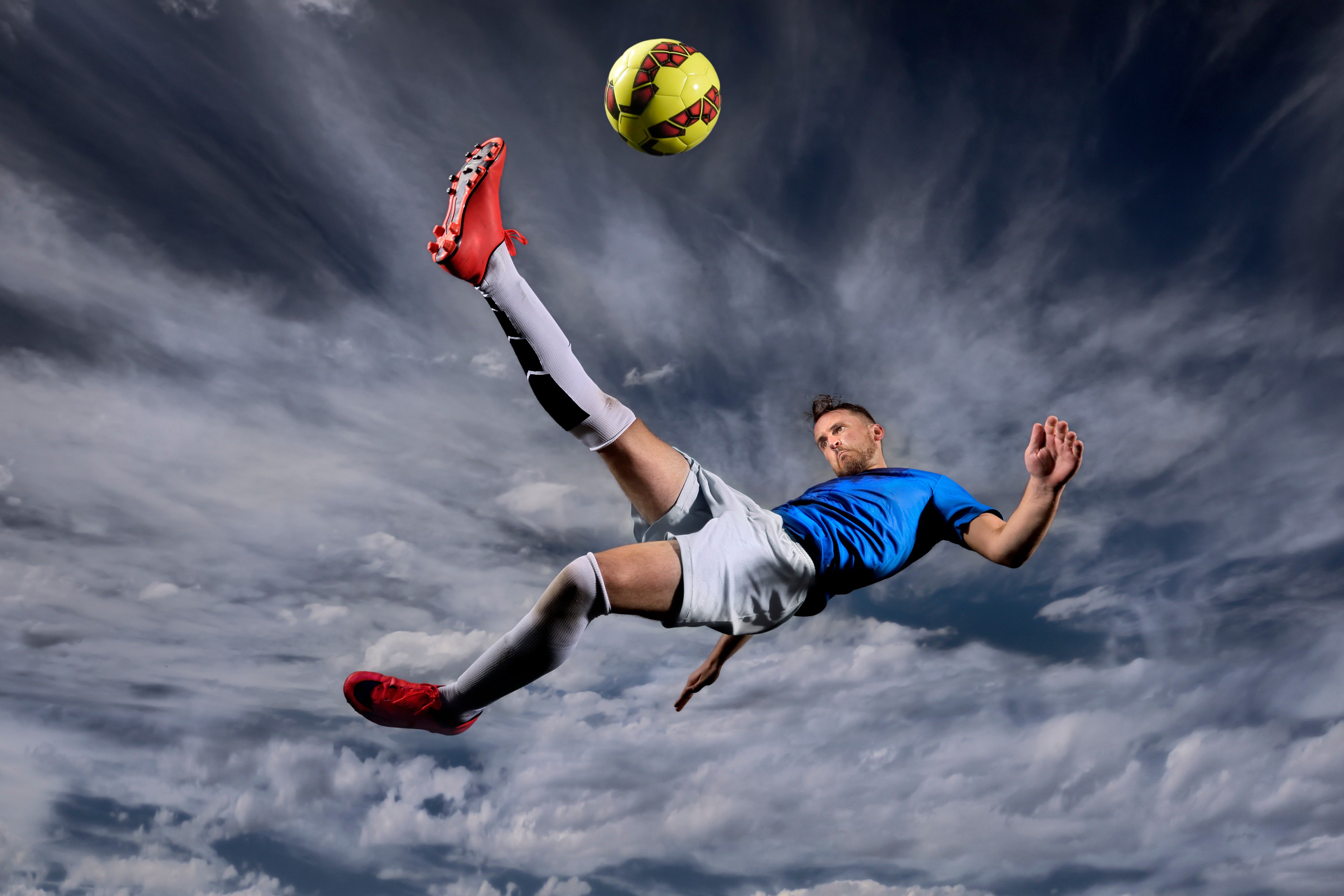 应英超的强 应英超的强